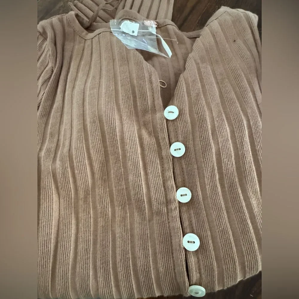 NWOT Free People Tilly Long-Sleeve button up Cardi - otter tan brown -, Medium